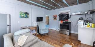 2 Appian Way Gallery 1