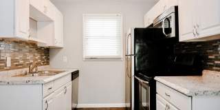 95 4th Ave Gallery 5