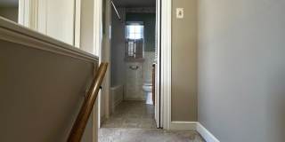 Spacious 2 Bedroom Home with Sunroom and Plenty of Storage! Gallery 10