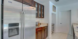 2601 NE 11th Ct Gallery 19