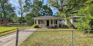 2122 Woodside St Gallery 1