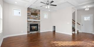 Pet Friendly Three Bedroom! Gallery 9