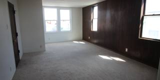 504 Wollan Street Gallery 1