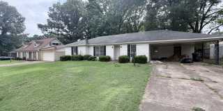 3331 Fox Chase Drive Gallery 2