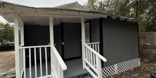 Fully Renovated 3/1 Single Family House Available for Immediate Rent! Gallery 30