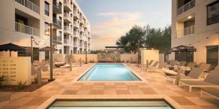 Huxley Scottsdale Gallery 9