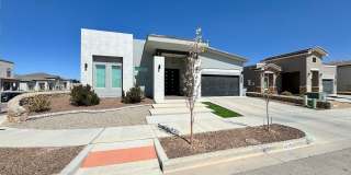 Immaculate East El Paso 4 bed Refrig A/C! Gallery 1