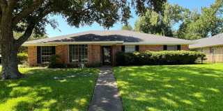 4/2 2,204 sqft 601 Rock Hollow dr. 3 car garage $2,404.95 4/2 2,204 sqft 601 Rock Hollow dr. 3 car garage $2,404.95 Gallery 1