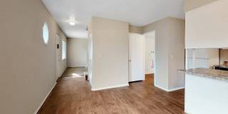 Camelot Village Apartments Gallery 32