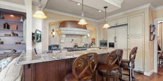 921 VALENCIA Court Gallery 4