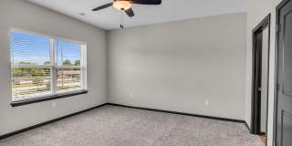 The Lofts at Old Towne Gallery 19