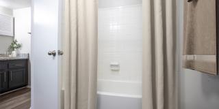 Wildwood Apartments Gallery 14