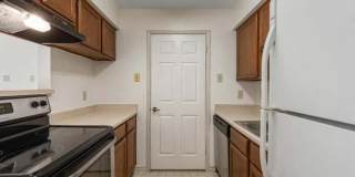 1535 LINCOLN WAY Gallery 4