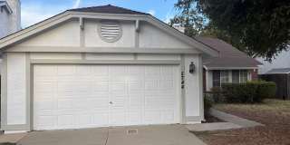 Beautiful 3 bedroom home for rent in Rocklin! Gallery 1