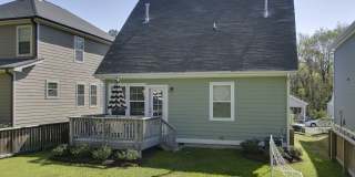 Available early July! Adorable 3 bedroom home in Downtown with fenced yard! Gallery 7