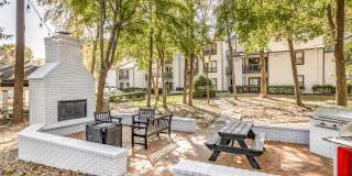 Affordable Housing - Paces Pointe Apartment Homes Gallery 25