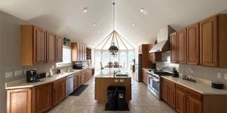 14009 Thompson Road Gallery 8