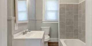 1009 East 33rd Street Gallery 13