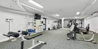 450 Green Apartments Gallery 20