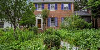 NW DC - Timeless Elegance Meets Modern Comfort in AU Park (with Pool!) Gallery 1