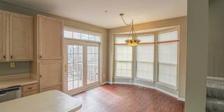 13014 SHAMROCK GLEN Drive unit: 901 Gallery 11