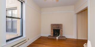 1218 N Dearborn Gallery 6