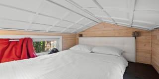 414 Charles Place Gallery 37