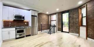 52 Hamilton Place Gallery 1