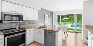 10 Fox Hollow Drive Gallery 4