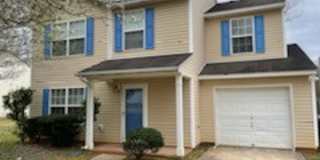 Beautiful 4-Bedroom Home in North Charlotte Gallery 1