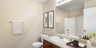 Grand at Pearl Gallery 19