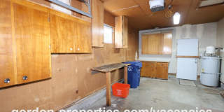 SE Garrett Dr - Milwaukie 3 bedroom with hardwood floors SE Garrett Dr - Milwaukie 3 bedroom with hardwood floors Gallery 31