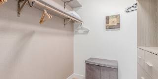 2529 N MILLER Road Gallery 42