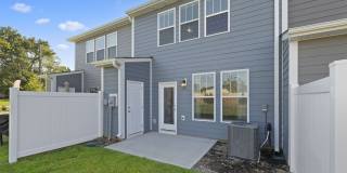 Artisan Living Mills River Gallery 19