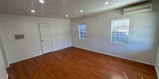 Move-in ready charmer in the heart of Canoga Park! Gallery 7