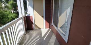 College Station - 4 bedroom / 4 bath / 3rd story condo / Pool on site. Gallery 6