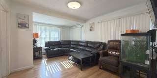 10 W Elm Ave Gallery 4