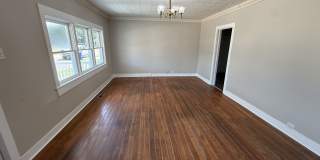 25 Woodrow Ave Gallery 1
