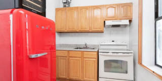 805 E 182nd St # 4467 Gallery 1