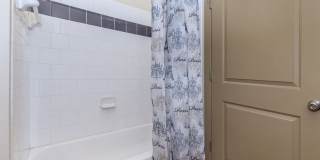 Franklin Place Gallery 8