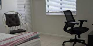 330 Knotty Pine Circle Gallery 22