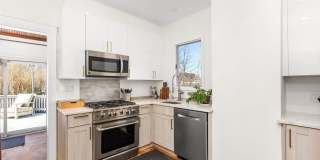 401 Hunter Avenue Gallery 9
