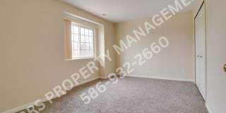 JUST REDUCED!!!   2 Bedroom 2 Bathroom Condo Gallery 10