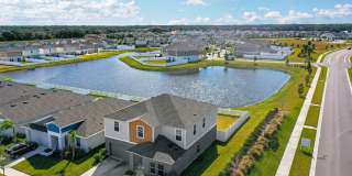 Spacious 5BR House in Riverview Gallery 3