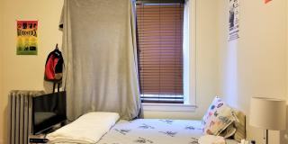 Nicely renovated 3 bed on the Green Line in Brookline. Gallery 7