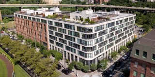 DVORA Hamilton House Gallery 22