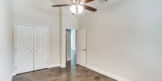 21501 Patton Ave Unit #B Lago Vista, TX 78645 Gallery 14