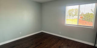AWESOME 4 BEDROOM 3 BATH HOME AWESOME 4 BEDROOM 3 BATH HOME Gallery 12