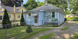 833 Backus Street Gallery 40