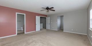Amazing 4 BEDROOM HOME IN CLAYTON! Gallery 21